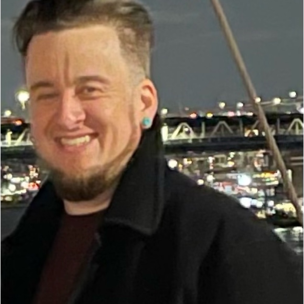 Meet your Posher, Zach